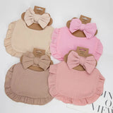 2-Piece Muslin Bib and Bow Set Ruffles